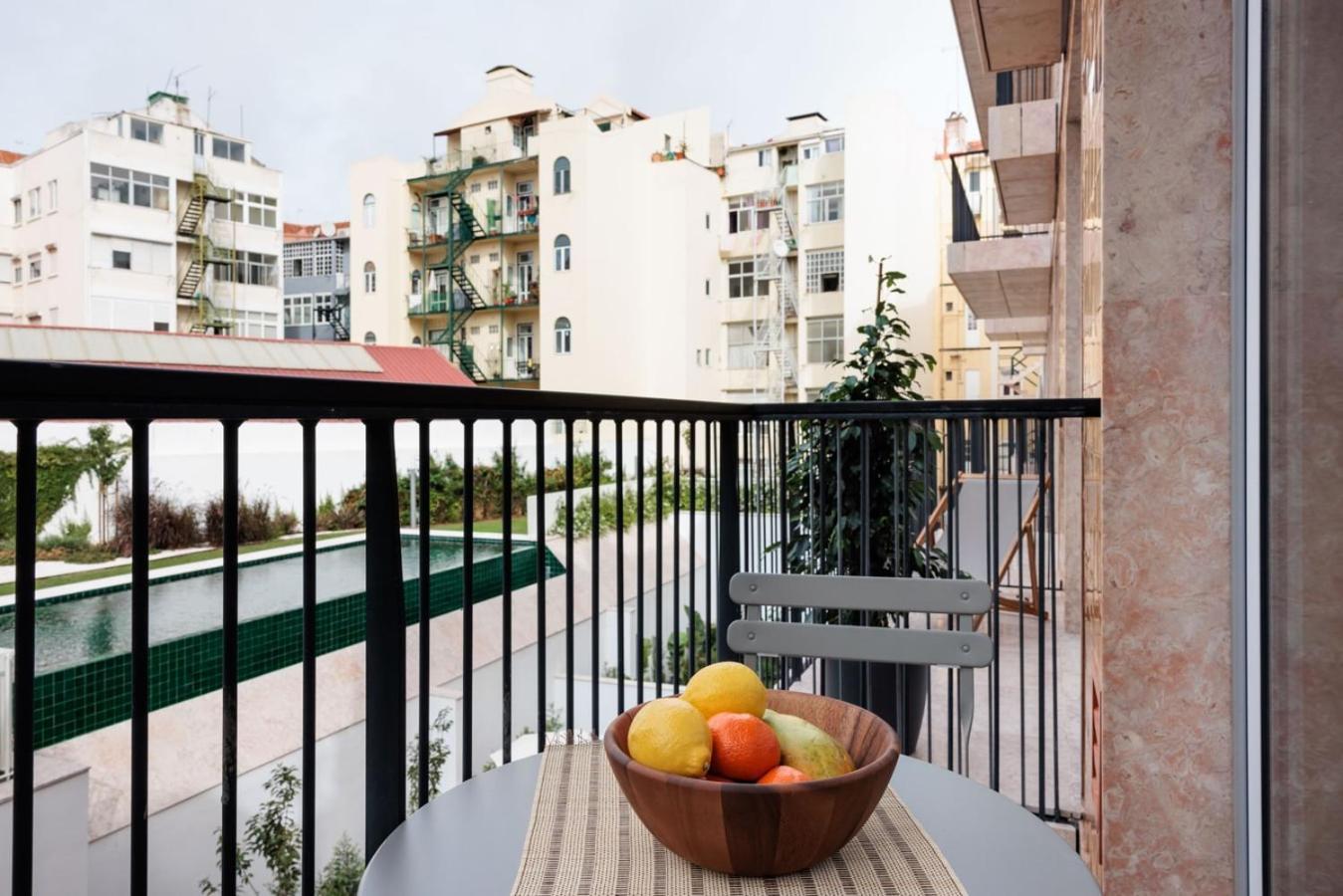 Belmez - 1 Bedroom, Pool And Parking In Arroios Apartment Lisbon